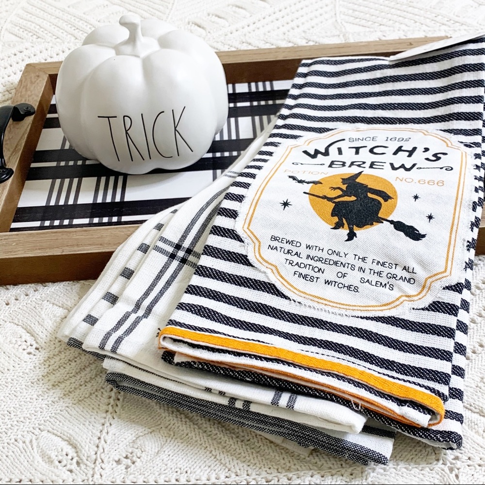 NWT🧙Set of 4 Witch’s Brew Kitchen Towels - Picture 7 of 8